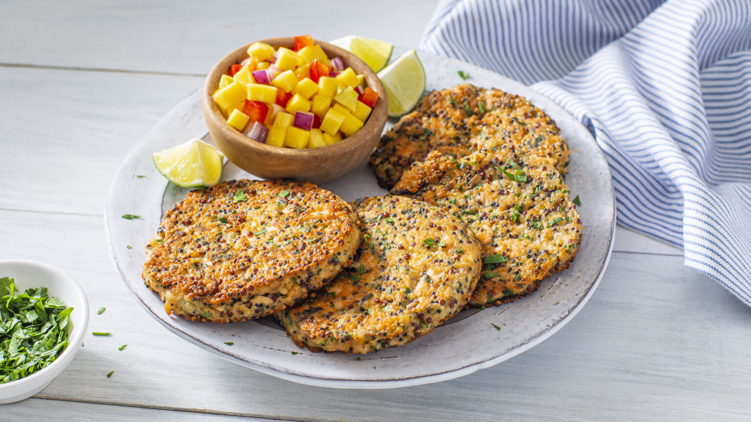 Quinoa Salmon Cakes
