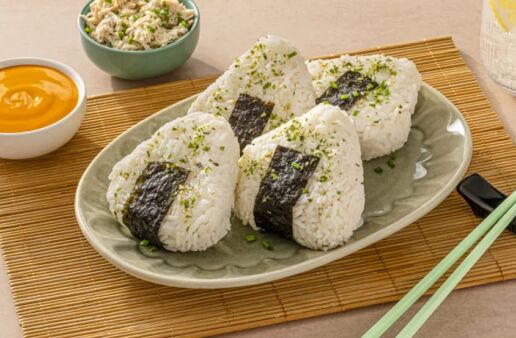 tuna onigiri